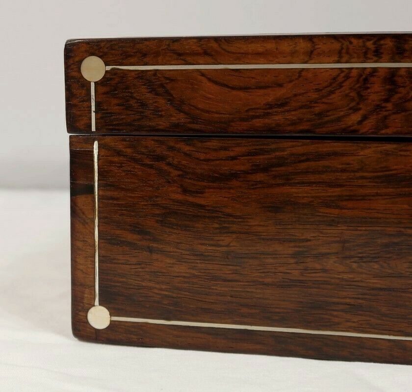 Walnut And Mother Of Pearl Travel Case, Napoleon III Period – Mid 19th Century photo vintage