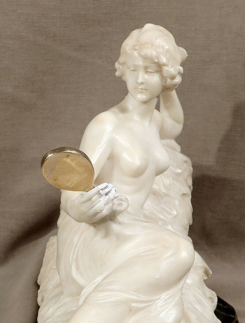 photo vintage Important Sculpture "Venus At The Mirror" By A. Saccardi   Early 20th Century