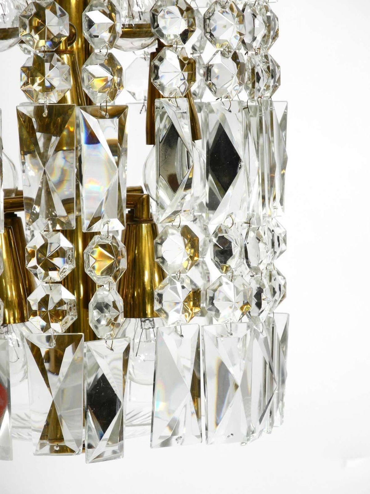 photo vinterior Beautiful Mid Century Brass Crystal Glass Chandelier From Vereinigte Werkstätten