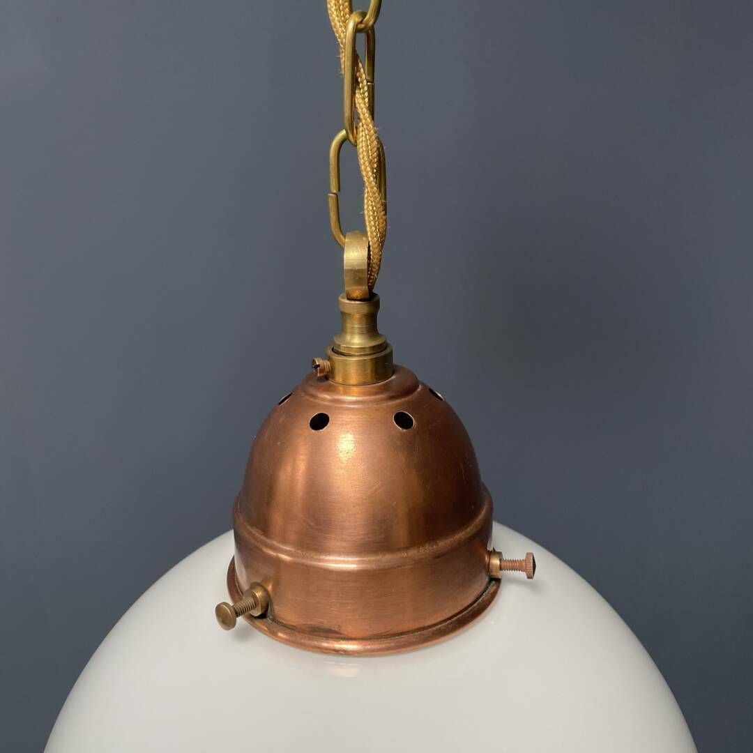 Opaline Glazen Bollamp Met Koperen Fitting photo vinterior