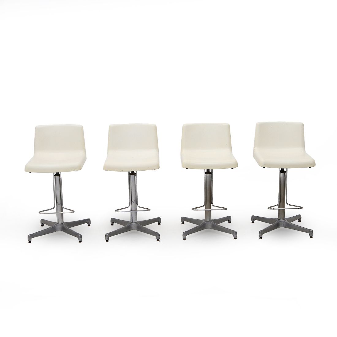 4 Stools With Fiberglass Seat By Vaghi, 1960s photo buy