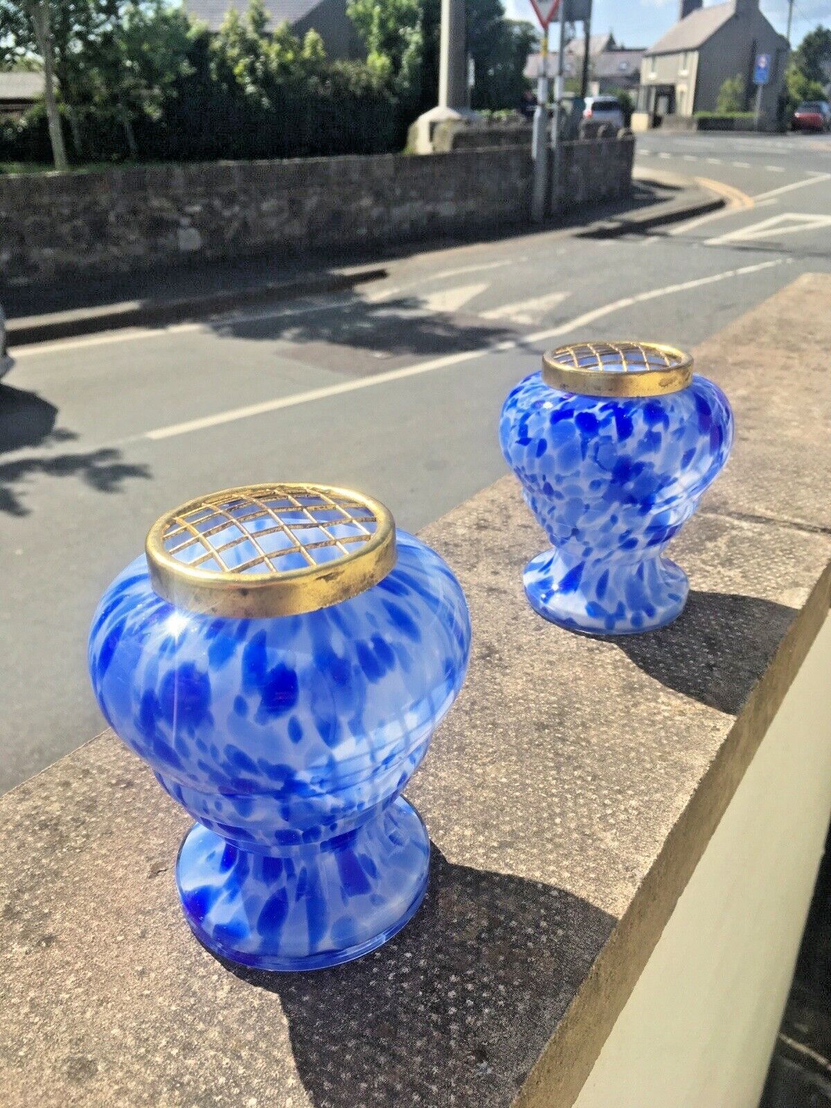 photo vintage Superb Pair Of Art Deco Bohemian Czech Spatter Glass Posy Frog Vase Franz Welz