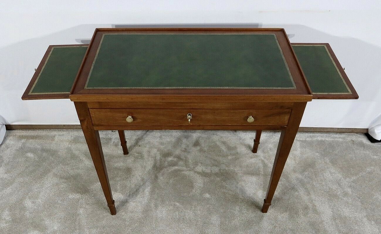 Small Mahoganytable, Louis XVI, Late 18th Century photo buy