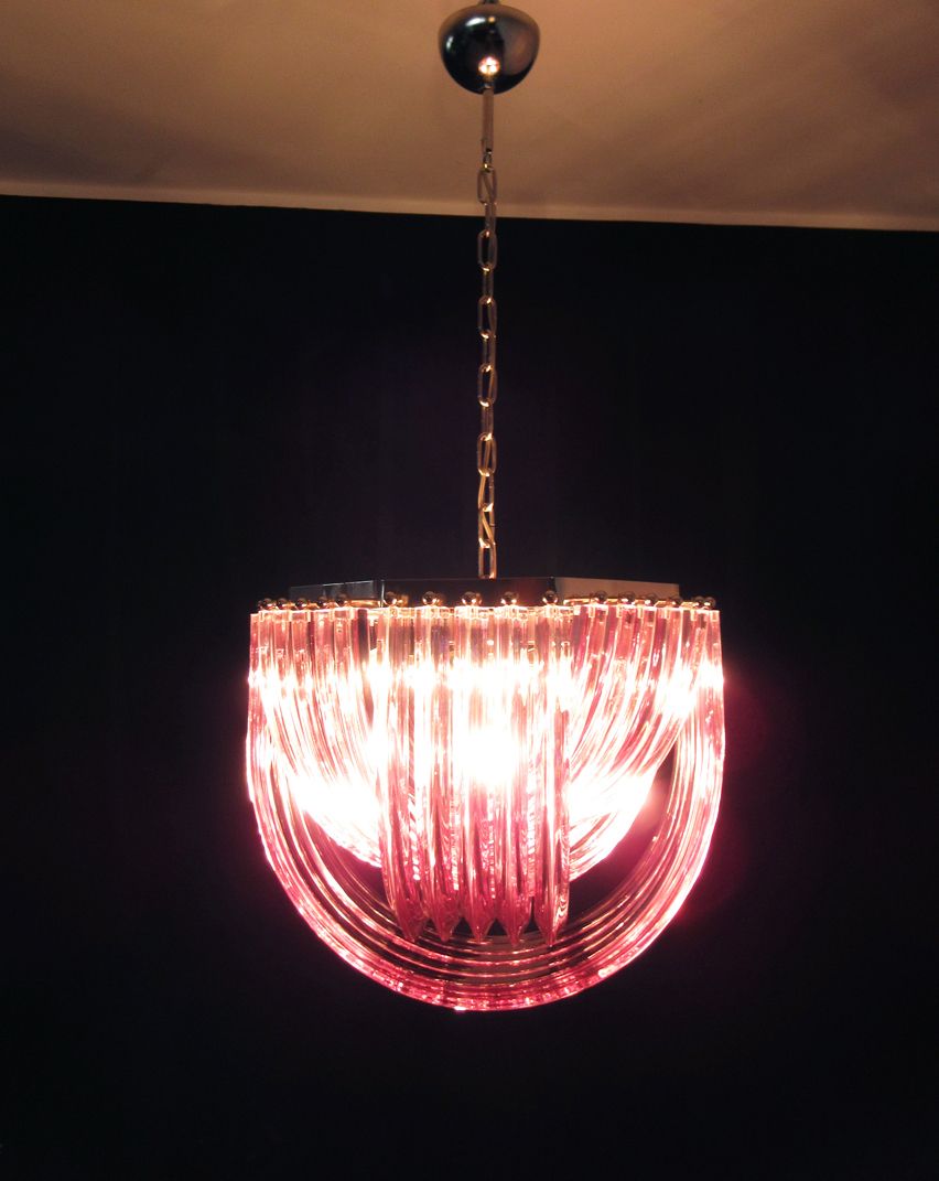 photo for sale Large Curvati Chandelier, Pink Triedri, 20 Murano Glasses