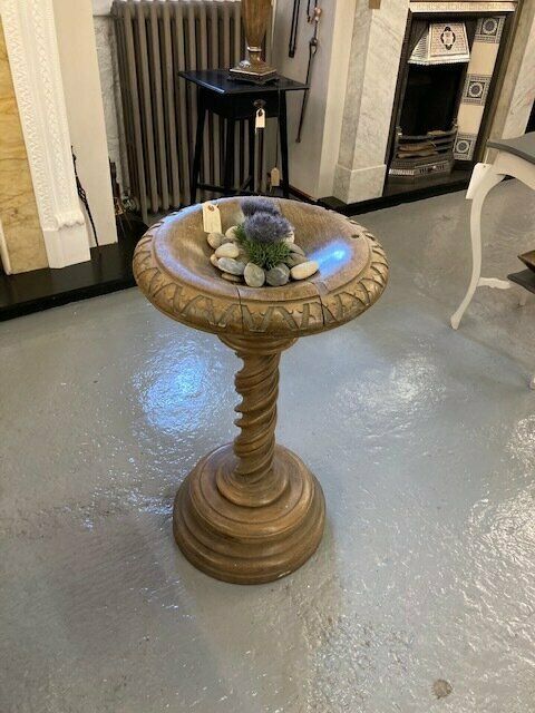 Church Collection Pedestal 0081