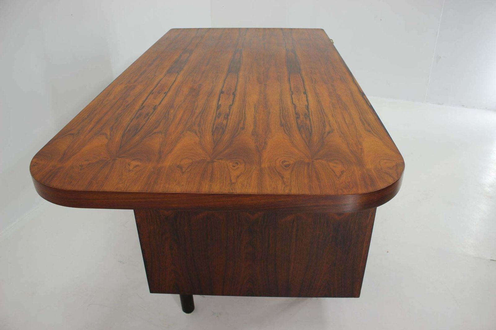 1960s Large Exclusive Free Standing Palisander Desk photo vintage