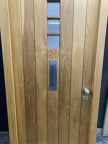 Brute Heavy Solid Oak Front Door Frame Reclaimed Bespoke Hardwood Glazed Keys photo vinterior