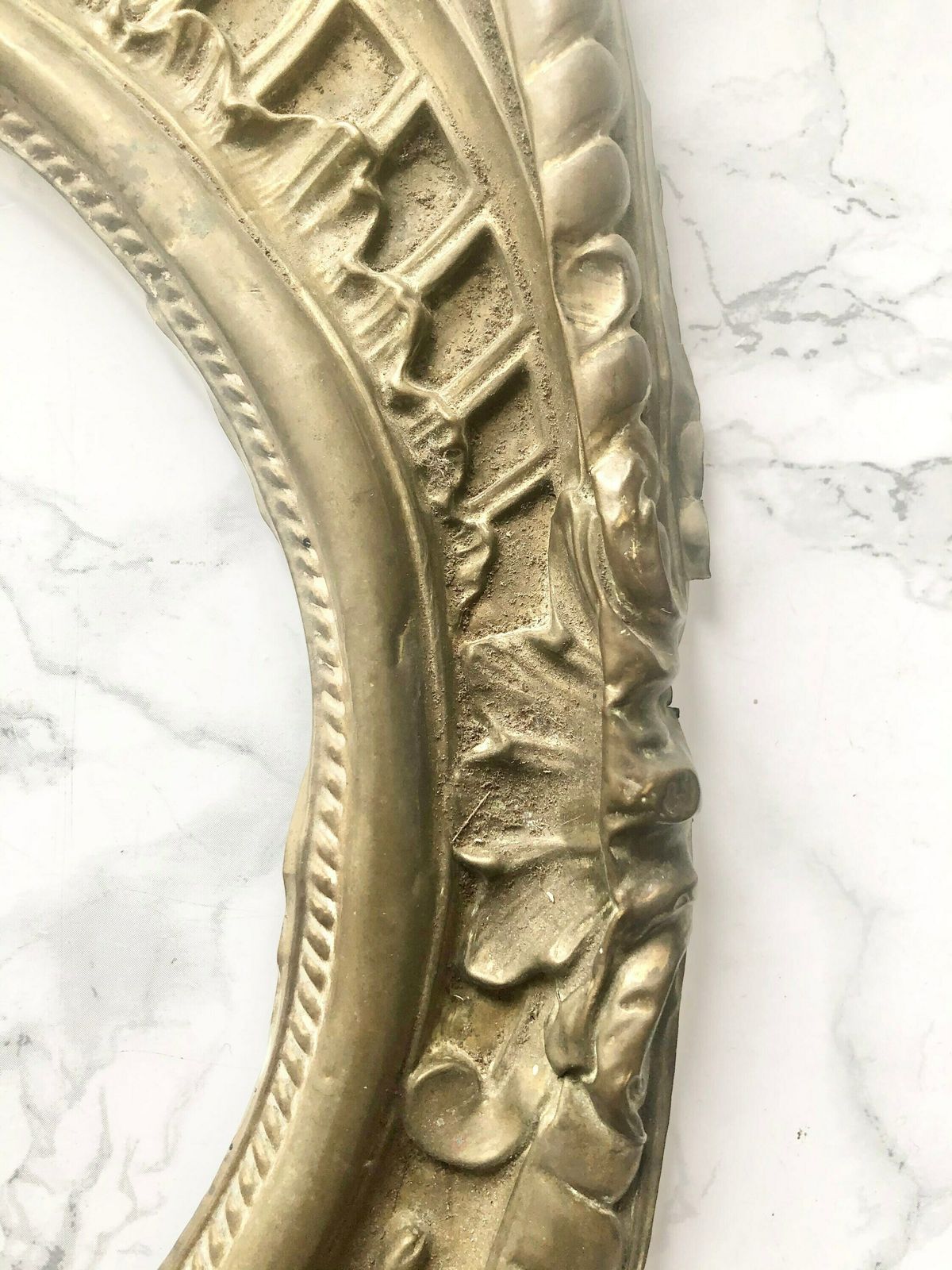 Rare Old French Clock Pediment In Gilded Metal Decorated With Flowers And Shells photo 102.0