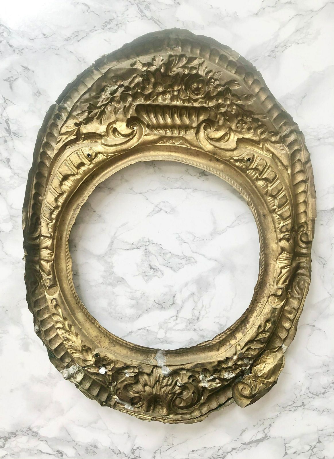 Rare Old French Clock Pediment In Gilded Metal Decorated With Flowers And Shells photo buy