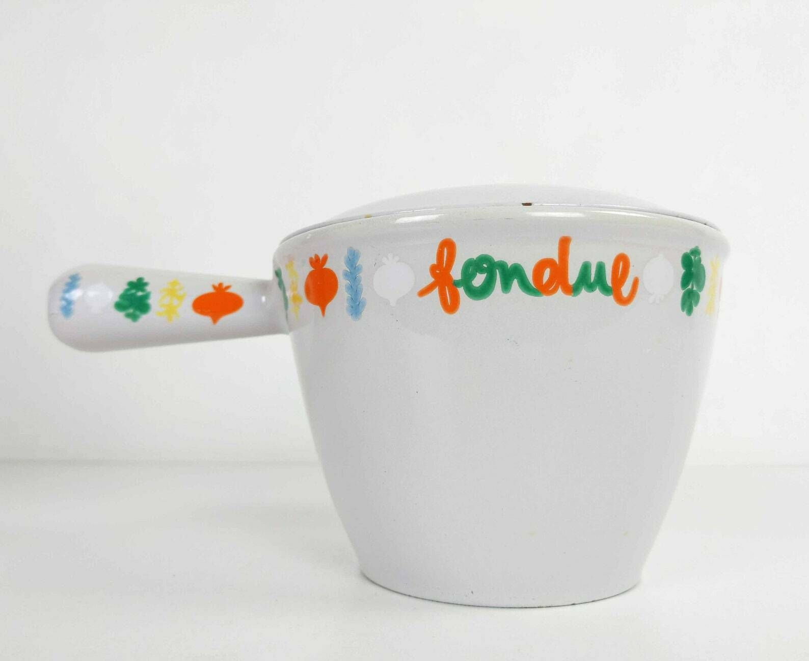 Vintage Le Creuset Cheese Fondue Dish With Lid, Enamel Dutch Oven Kitchen Cooking Pot From France, Retro French Kitchenware, Induction Ok photo Home Decor