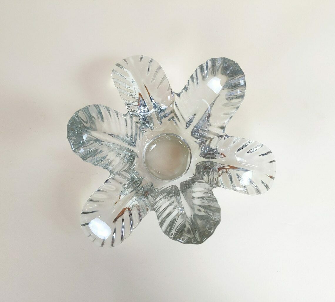 photo furniture Vintage French Mid Century 1950s Wavy Stylized Flower Crystal Glass Catch All Bowl