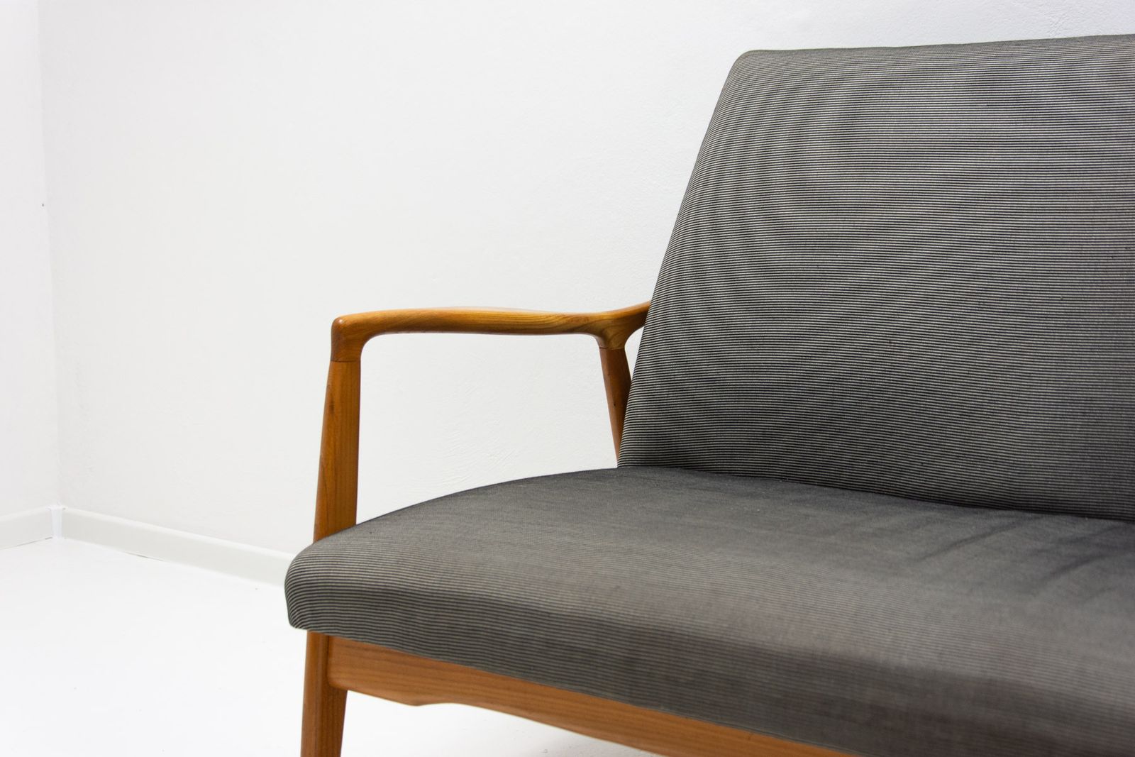 photo furniture Midcentury Scandinavian Style Sofa By Krásná Jizba, 1960´S