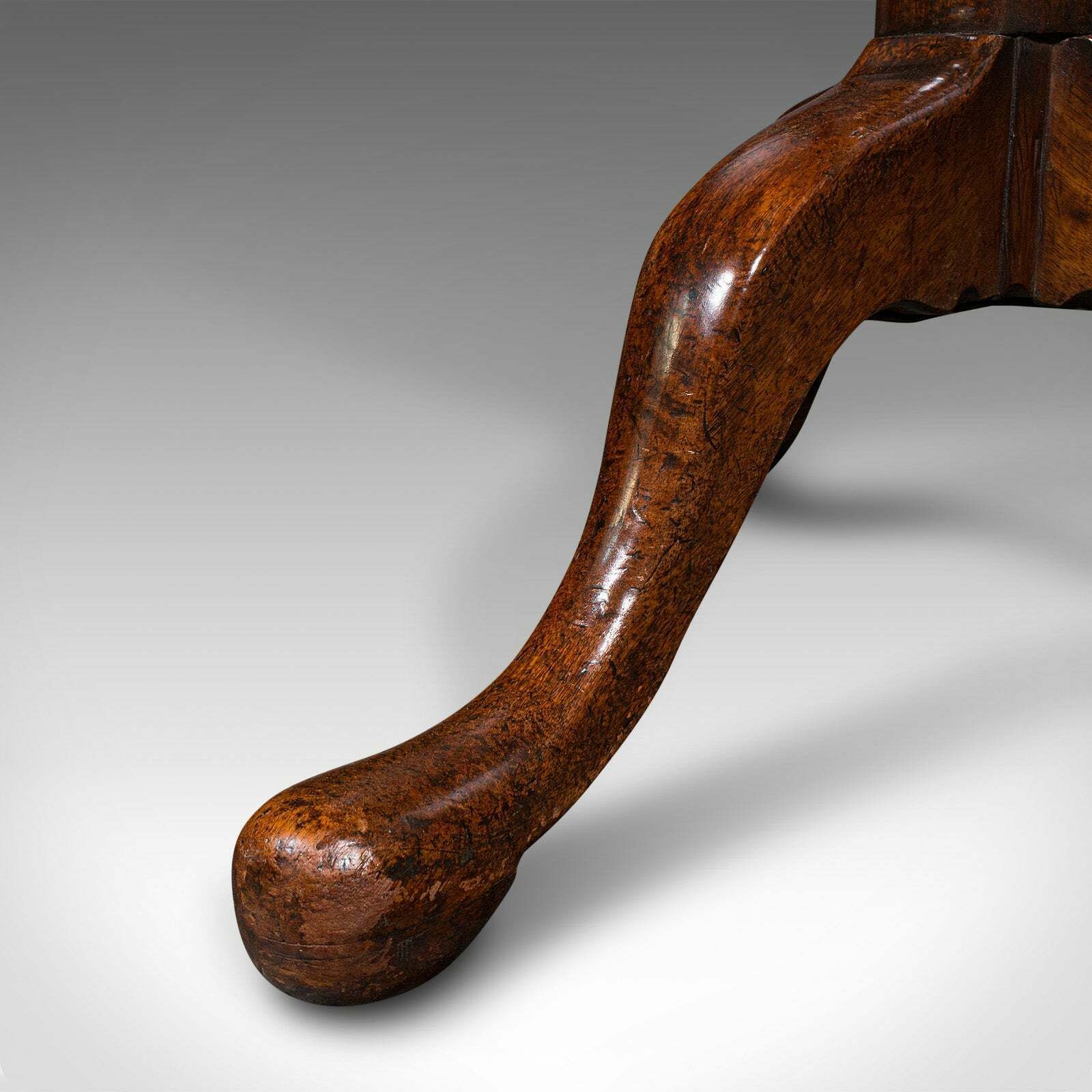 2850.0 3 Feet Wide Antique Tilt Top Table, English, Reception Hall, Breakfast, Georgian photo