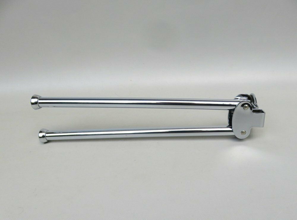 Space Age Bathroom Set In Chrome Plated Brass And Porcelain, 1970s, Set Of 4 photo Home Decor