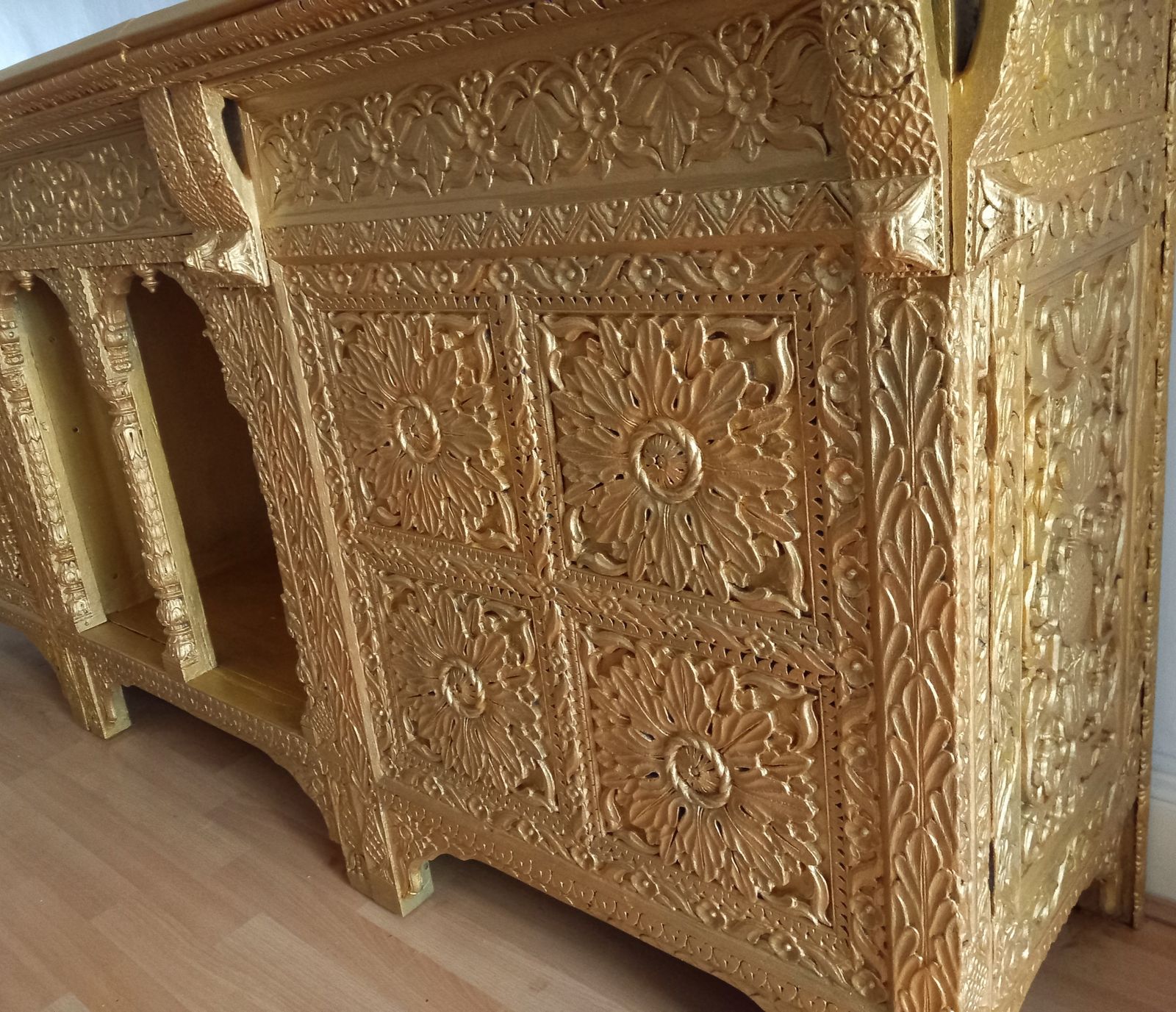 Antique 1820 Anglo Indian Sideboard | British Colonial photo Furniture