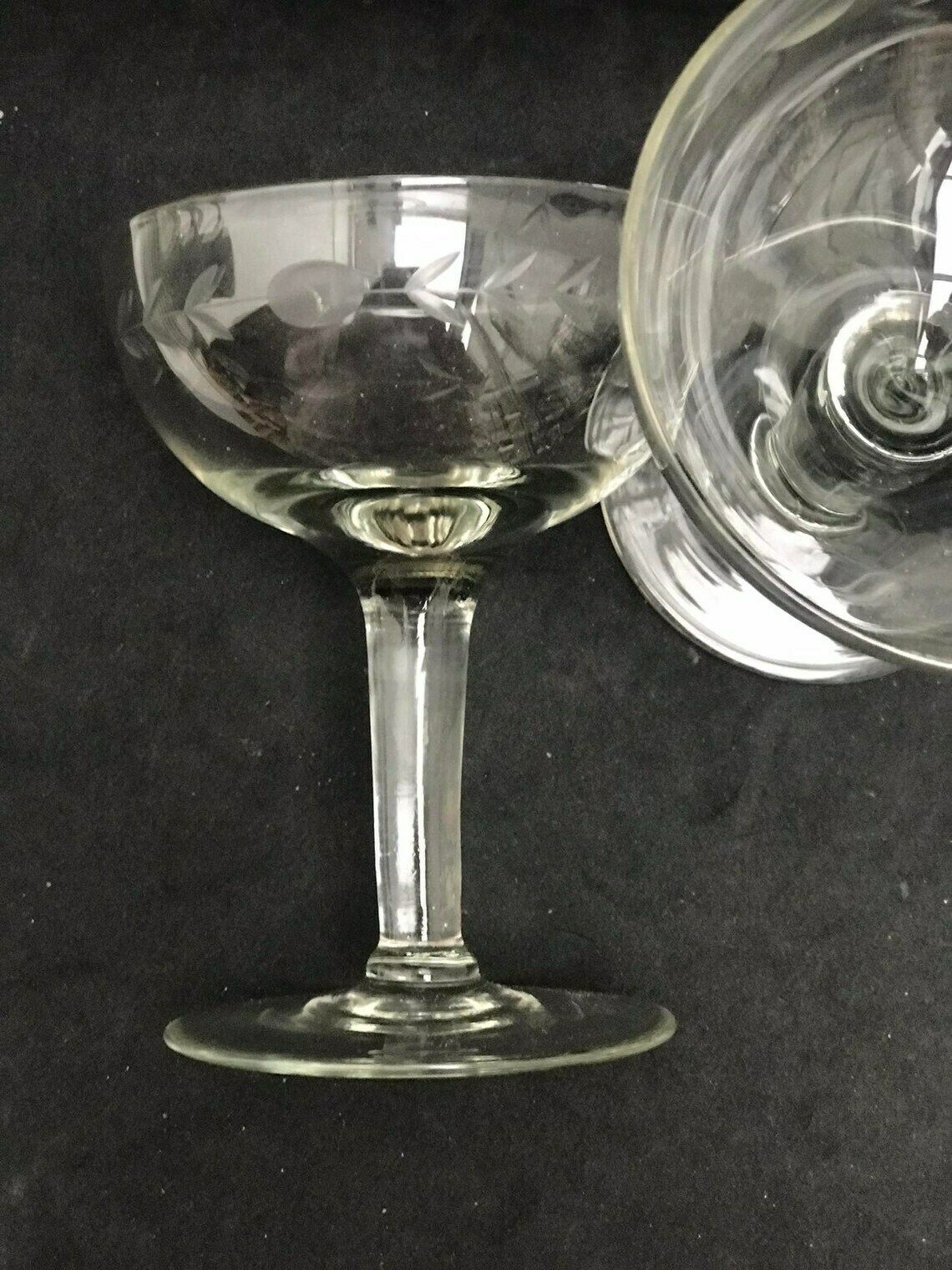 Champagne Coupes 2 Antique Crystal Cut Coupes 1920s French Set 2 Stem Bar Cart Decor Wedding Bartender Cocktail Glasses Gift Toast Wedding photo vinterior