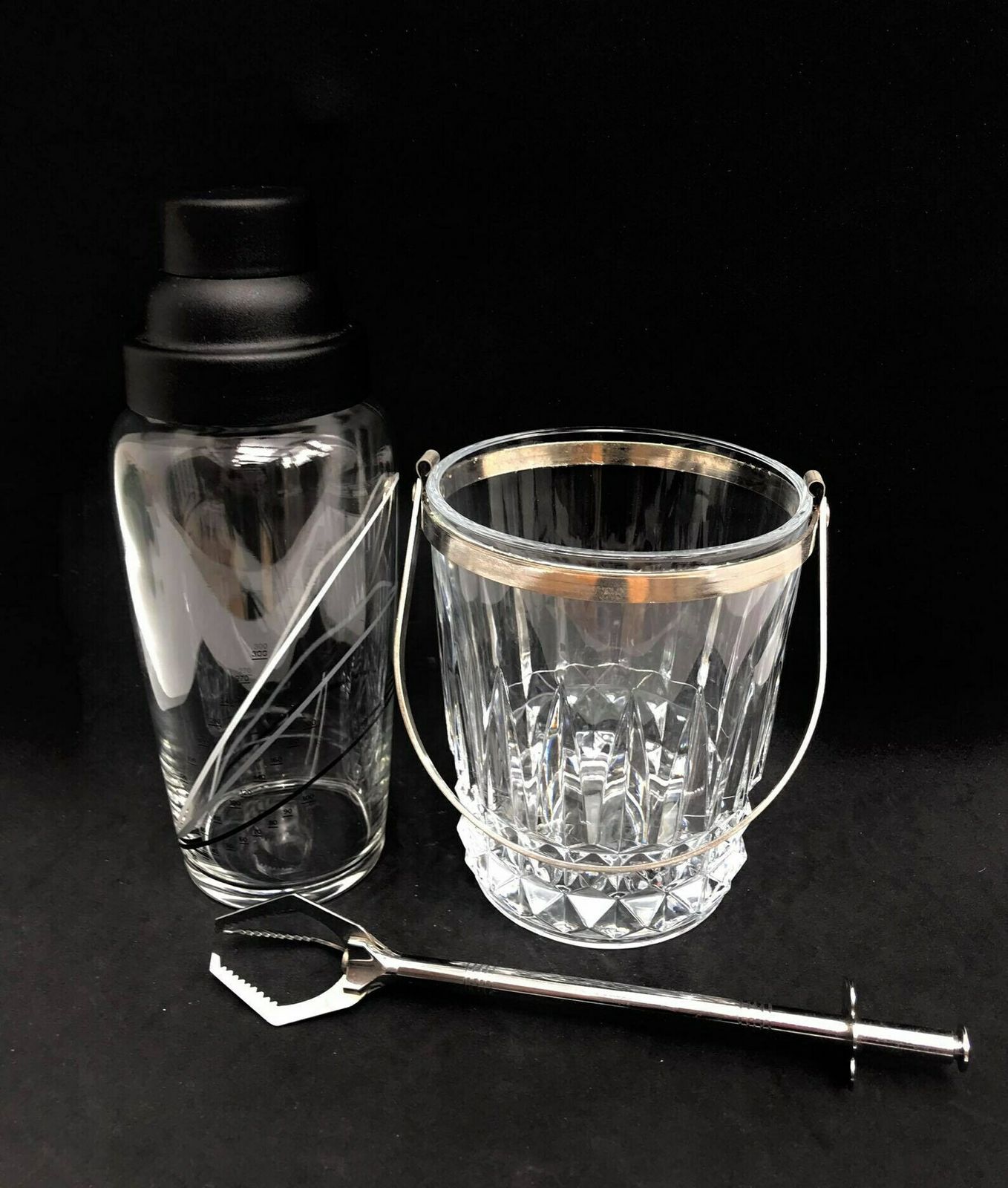 photo furniture Cocktail Shaker Van Metaal En Glas, Mid Century, Met Glazen Ijsemmer – Baraccessoires, Retro Martini Shaker, Barcartdecoratie, Cadeau Voor Hem
