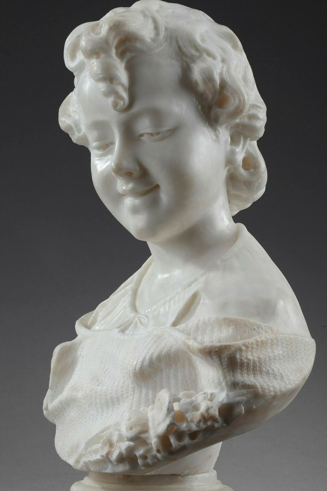 photo vinterior Sculpture Alabaster "Bust Of A Young Girl", 19th Century