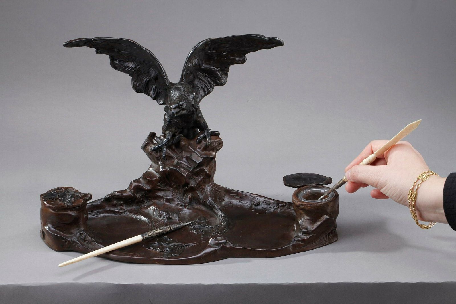Inkwell In Bronze Art Nouveau By Albert Marionnet (1852 1912) photo furniture