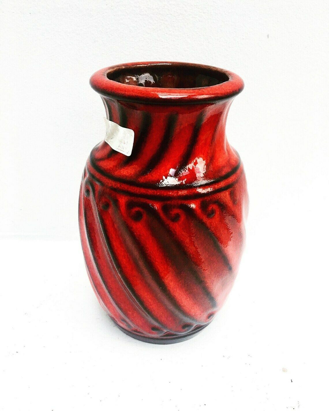 Red Fat Lava Vase, German Pottery, Red West Germany 1960s, West German Pottery, Fat Lava Era, 60s, Mid Century Modern Red Pottery Mcm photo furniture
