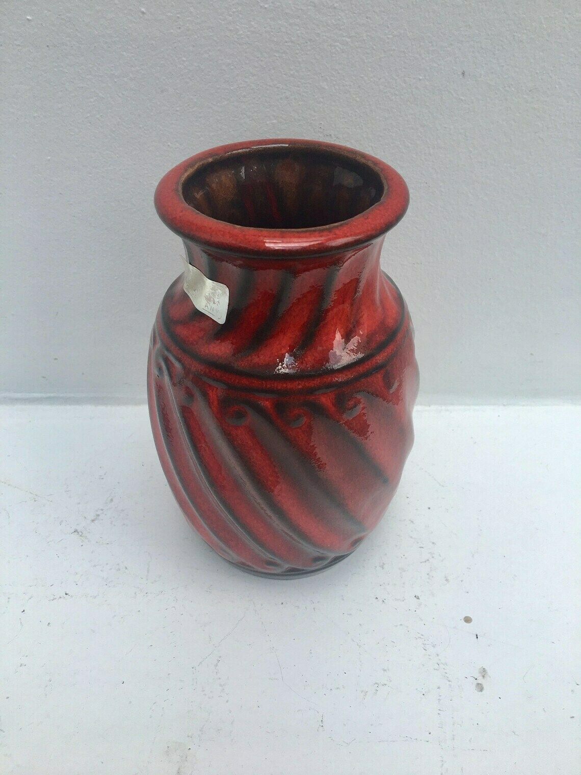 Rode Fat Lava Vaas, Duits Aardewerk, Rood West Duitsland Jaren 1960, West Duits Aardewerk, Fat Lava Periode, Mid Century Modern Rood Aardewerk Mcm photo vinterior