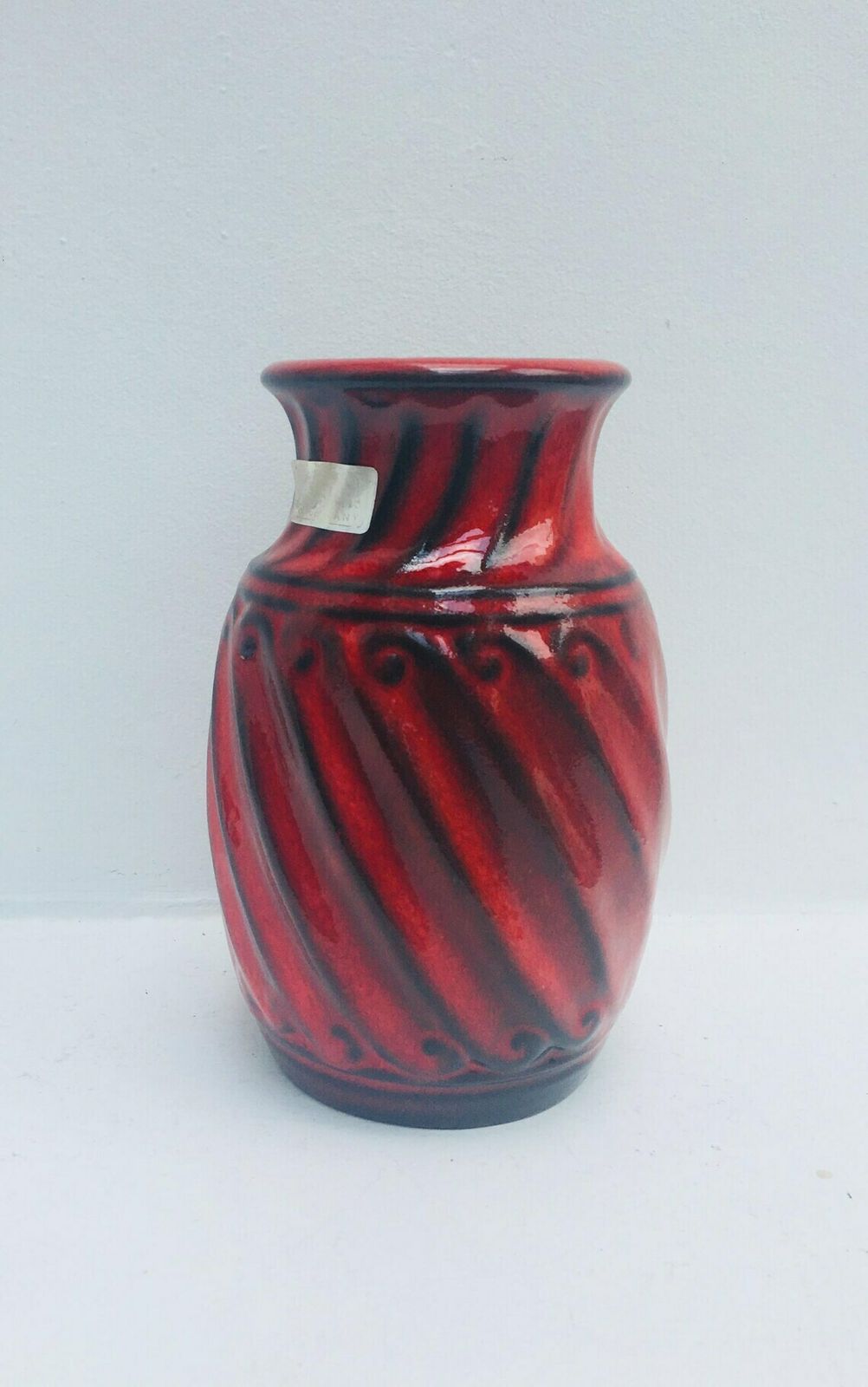 Red Fat Lava Vase, German Pottery, Red West Germany 1960s, West German Pottery, Fat Lava Era, 60s, Mid Century Modern Red Pottery Mcm photo buy