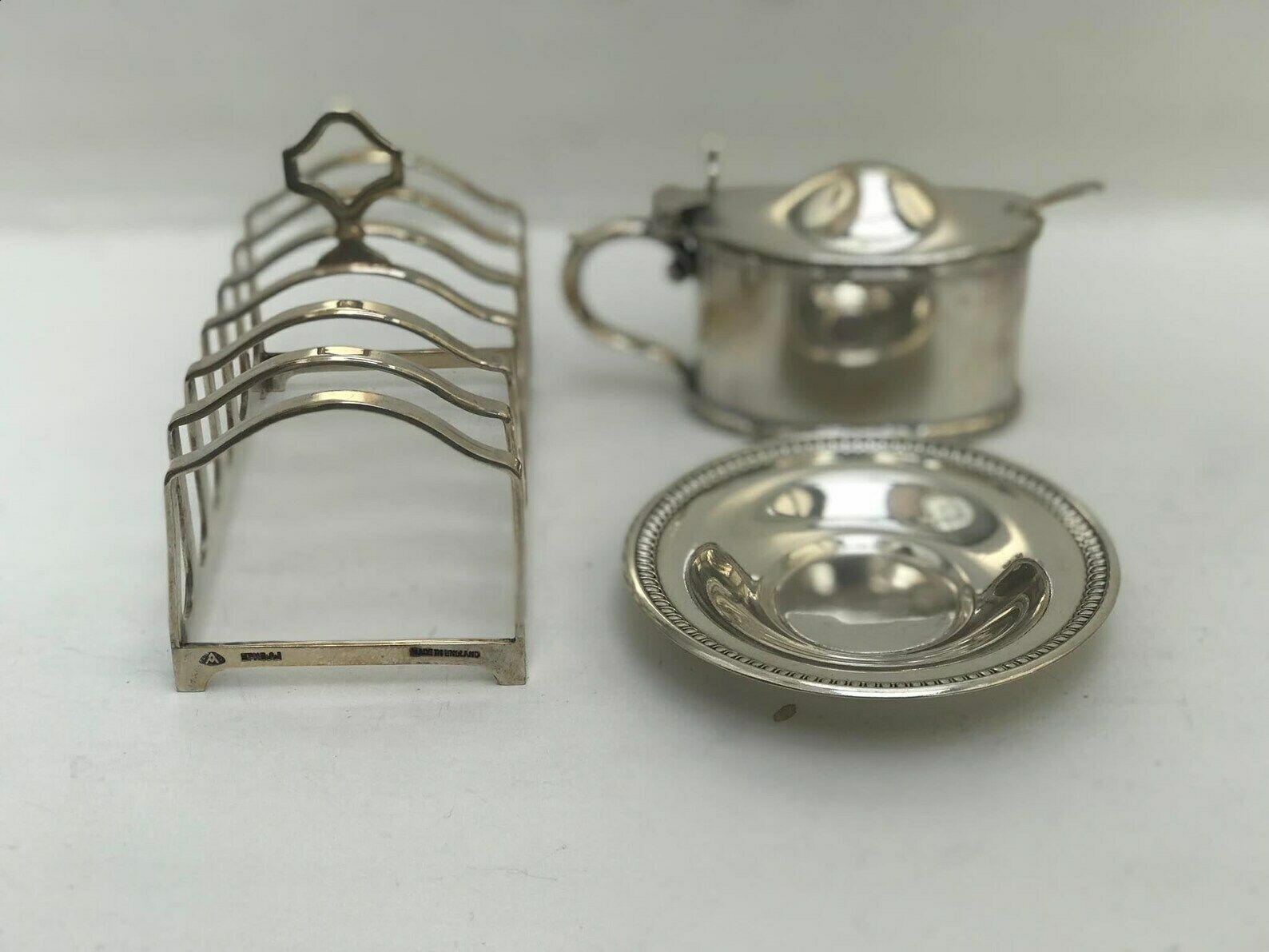 Mosterdpotje, Klein Boterschaaltje En Toastandhouder – Verzilverd Ontbijtservies – Vintage – Toastandhouder – Huwelijkscadeau – Antiek – Engels photo vintage