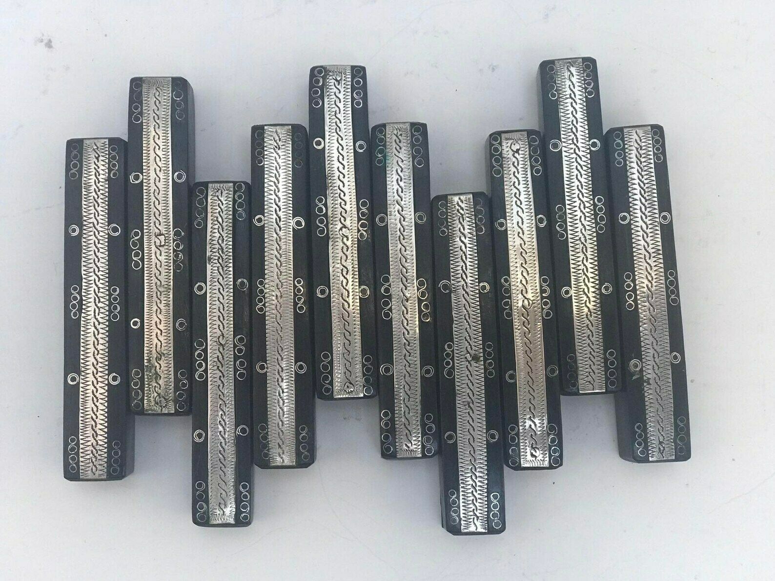 Messenlegger Set Tuareg Zilver Tribaal Berber Nomadisch Kunst Handgemaakt Decor Houten Zilver Afrikaanse Kunst Verzamelaar Huwelijkscadeau Uniek photo for sale