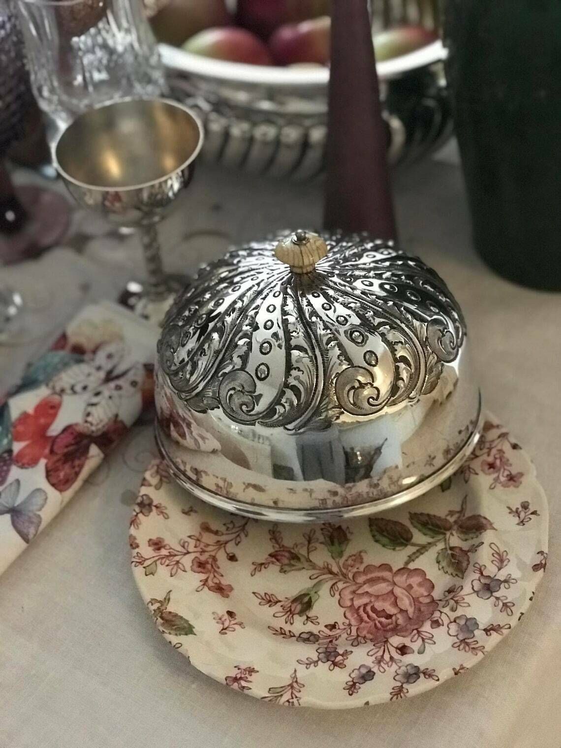 photo furniture Victorian Silver Plate Cheese Dome Covered Butter Large Antique 1890 Collector Wedding Gift Farmhouse Kitchen British Breakfast Holiday