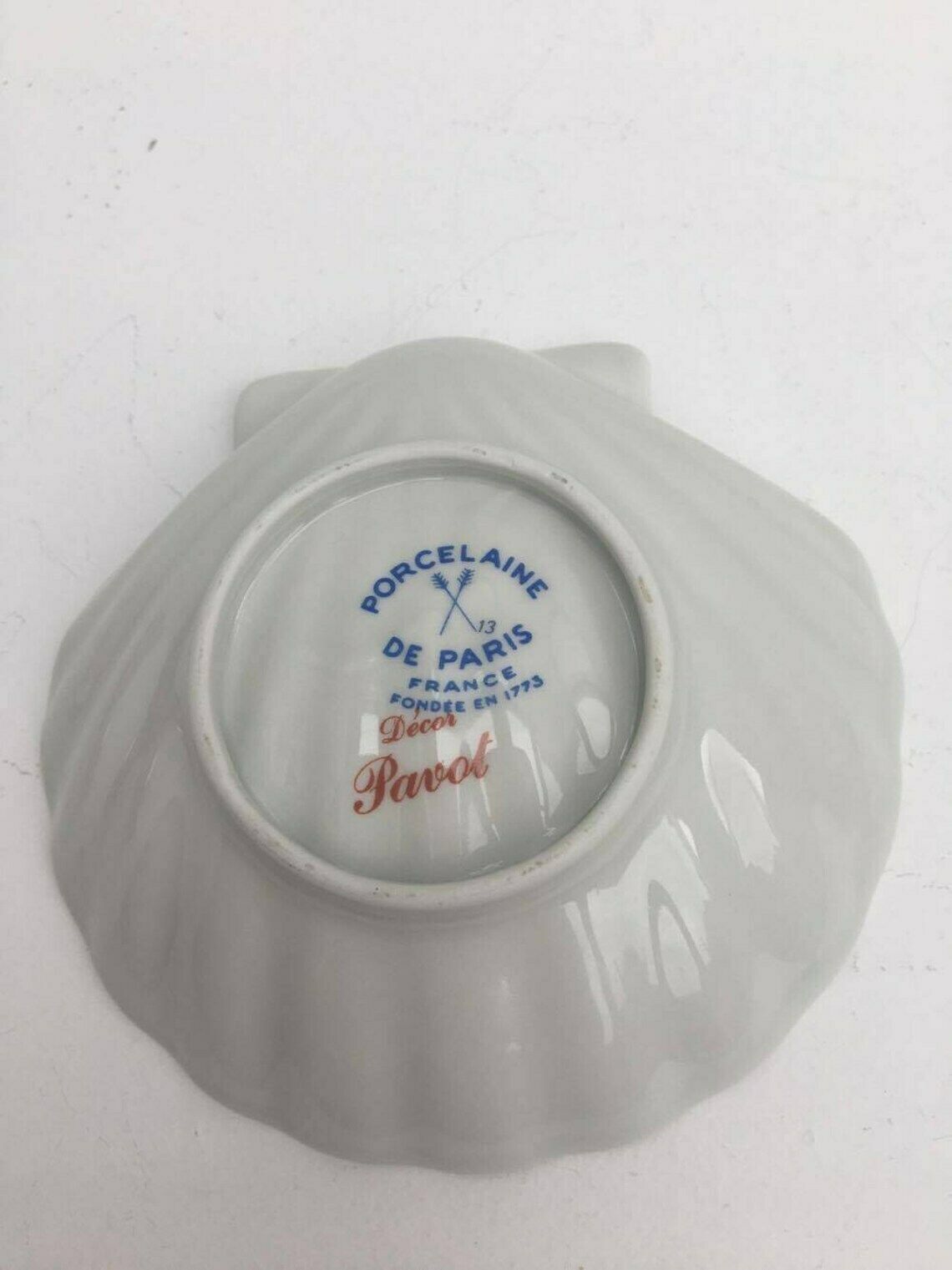Shell Shaped Dish In Pavot By Porcelaine De Paris, Lovely Dish, China Replacement Dish, Shell Shaped Dish Discontinued photo for sale