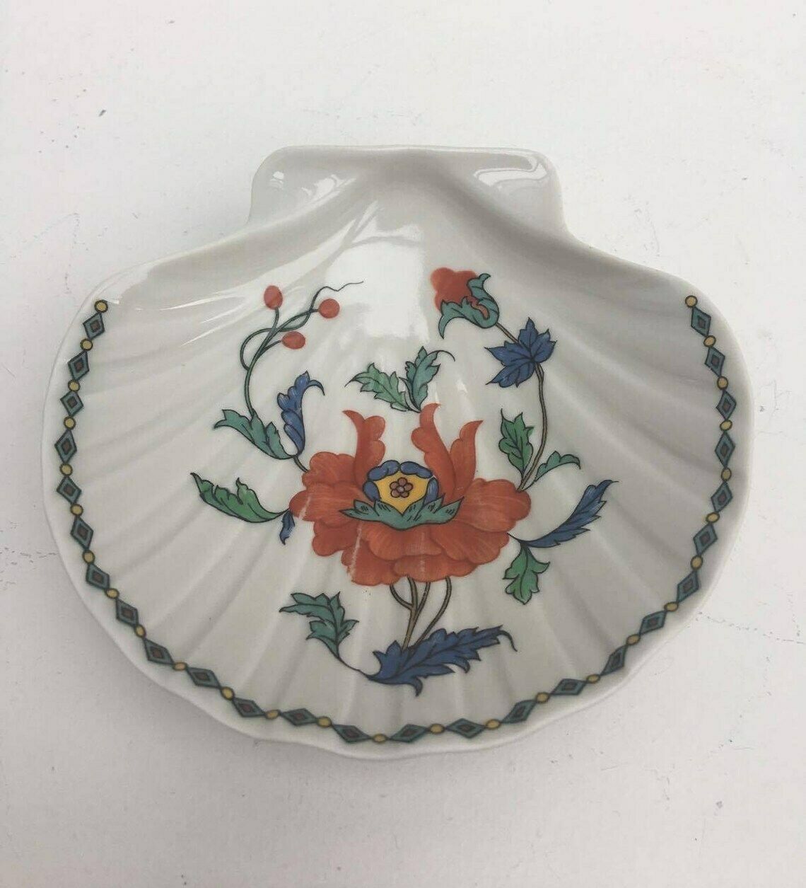 Shell Shaped Dish In Pavot By Porcelaine De Paris, Lovely Dish, China Replacement Dish, Shell Shaped Dish Discontinued photo Home Decor