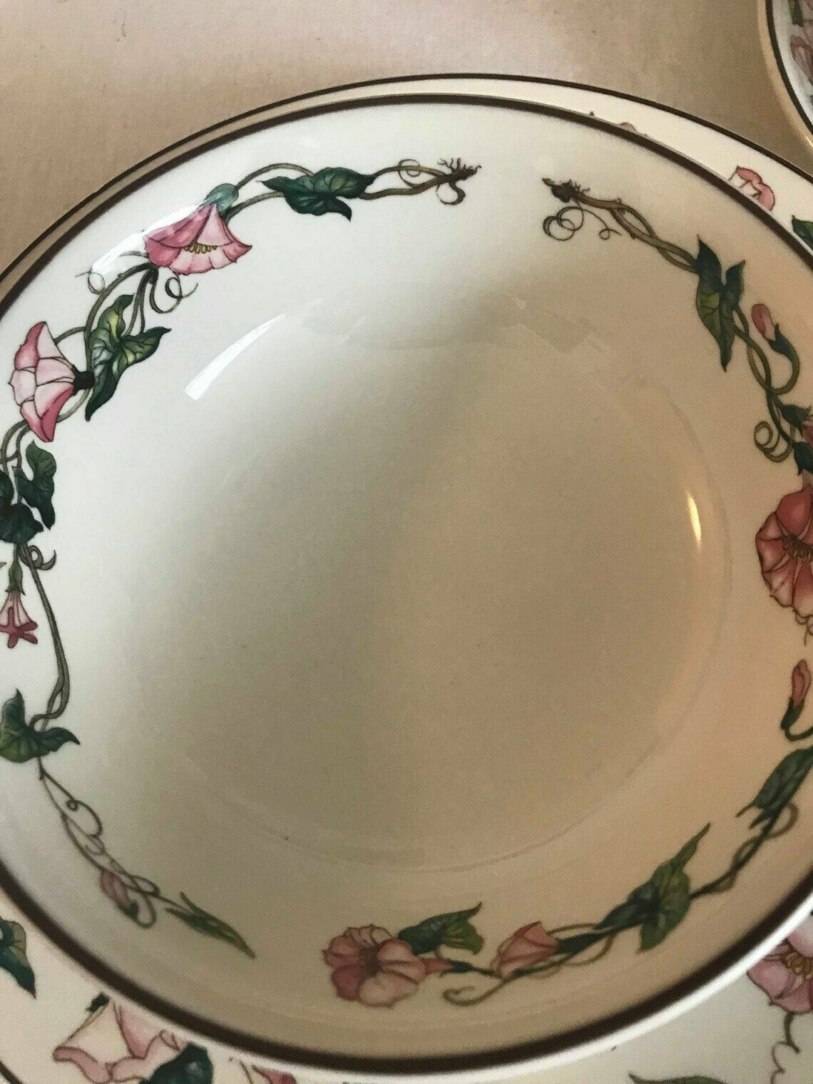 photo furniture Villeroy And Boch Palermo Breakfast Set 4 Pieces For One Set Complete Cup Saucer Plate Cereal Bowl Pink Morning Glory Border Brown Trim