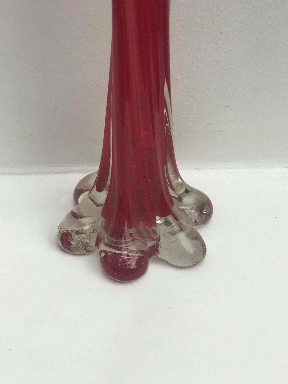 Glass Twist Bud Vase Red Modern Mid Century Tall Stretch Vase, Twisted Stem Green Glass Statement Vase Art Glass Tube Style Soliflor Gift photo vintage