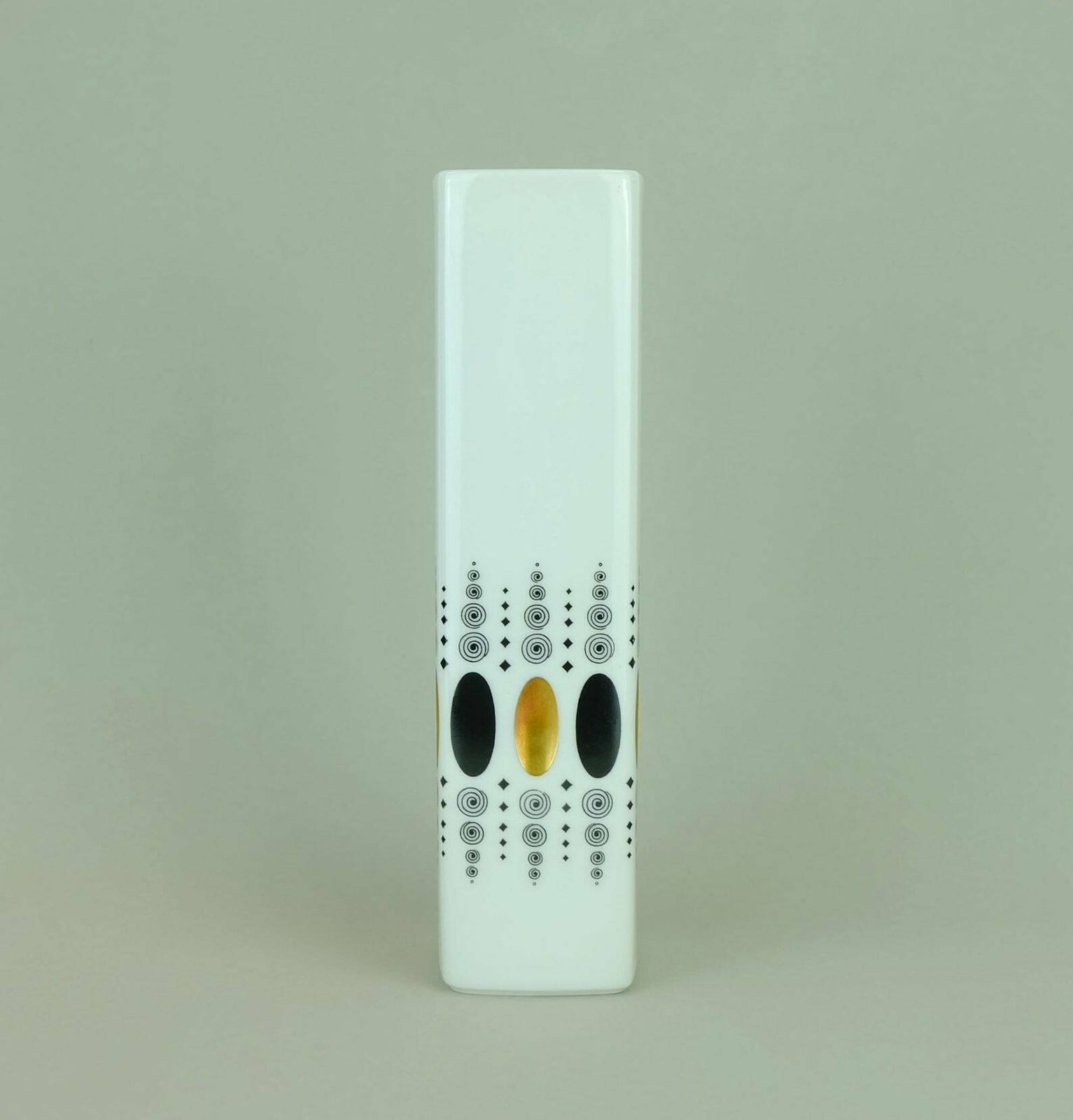 Heinrich Vase Gemmo Decor White Porcelain Op Art Pop Art White Black And Gold 60s photo 59.00354