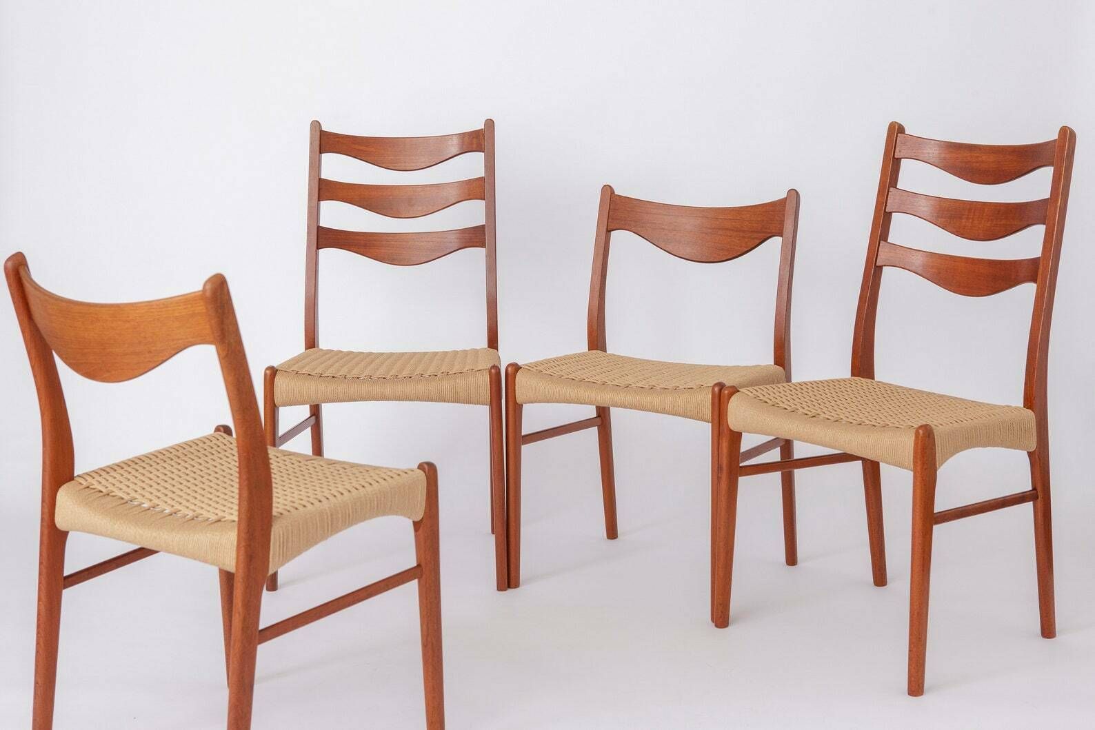 Set Van 4 Stoelen – Arne Wahl Iversen Voor Glyngøre, Jaren 60–70, Vintage photo furniture