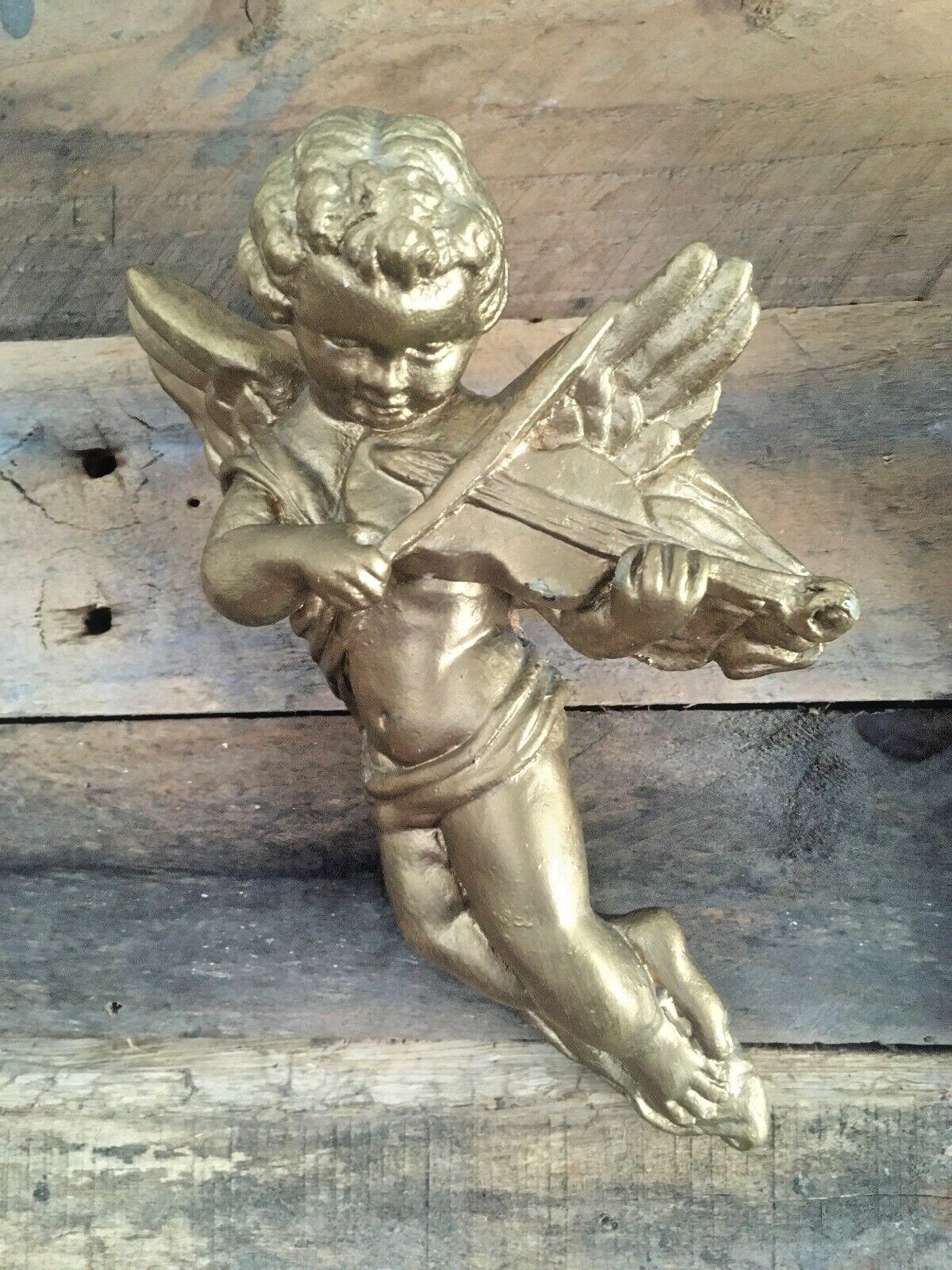 photo vinterior Pair Of Gold Chalkware Plaster Neoclassical Cupid Angels Cherubs Playing Music