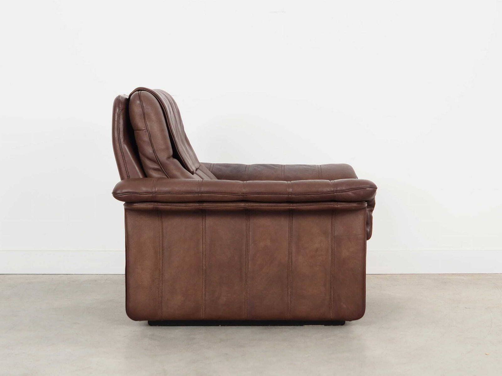 photo for sale Bruinleren Fauteuil, Zwitsers Design, Jaren 1970, Fabricage: De Sede