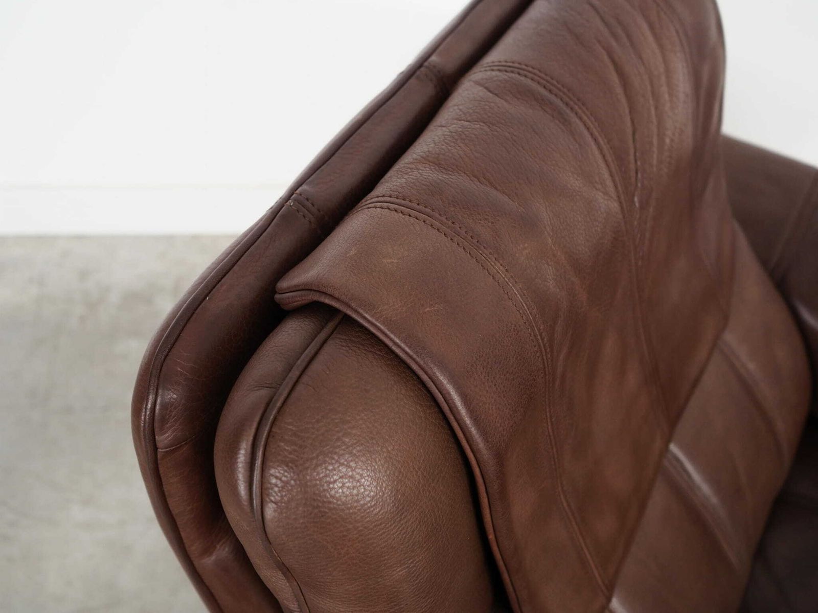 2069.0 Brown Leather Armchair, Swiss Design, 1970s, Manufacture: De Sede photo