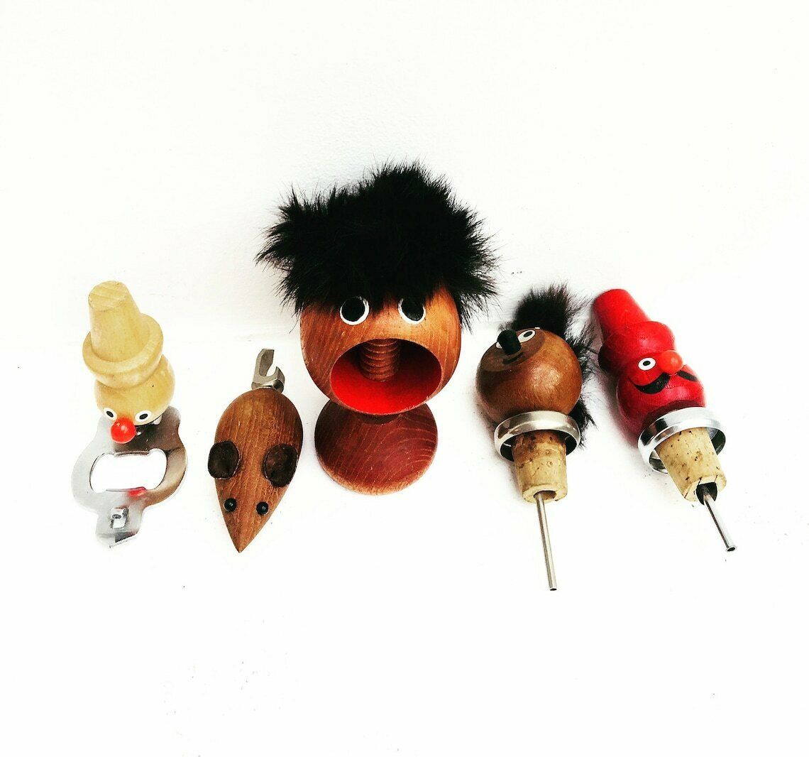 Barware 1950s, Vintage Fun Mid Century Bottle Stoppers, Danish Bar Tools Bottle Cap, Quirky Bottle Stop, Danish Wine, Wooden Bottle Stopper