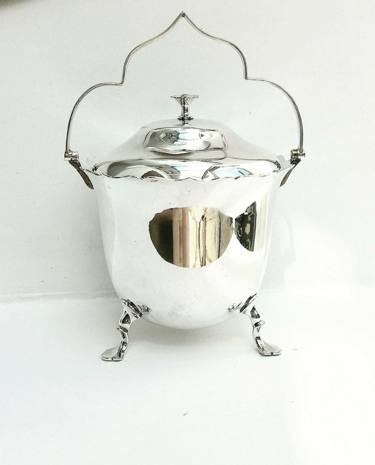 Biscuit Barrel Mappin And Webb Silver Plated Biscuit Box, Cookies Jar Edwardian Silver Plated Biscuit Jar Cookie Jar England Gift For Her photo furniture