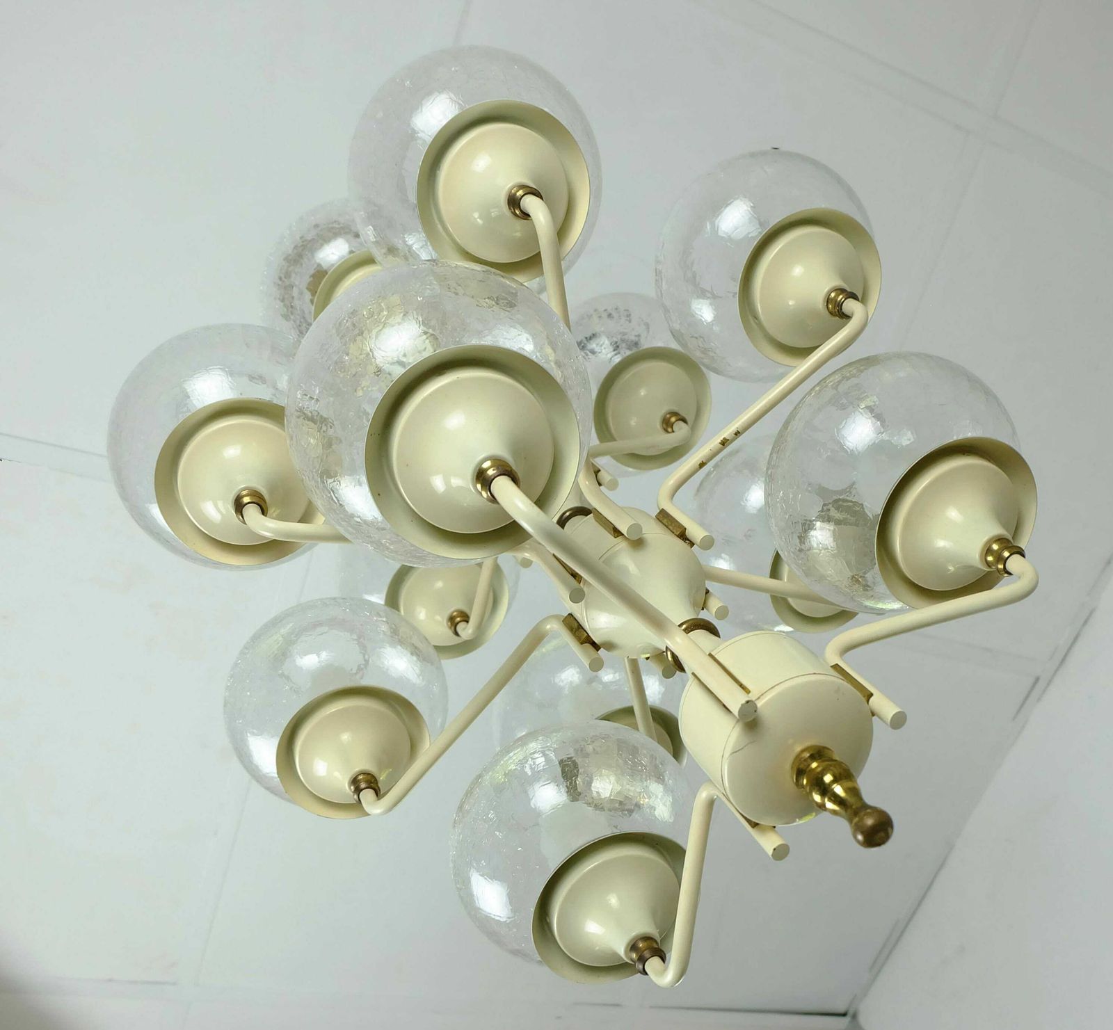 Fantastic 1960s Mid Century Chandelier Metal Brass 12 Crackle Glass Shades photo vinterior