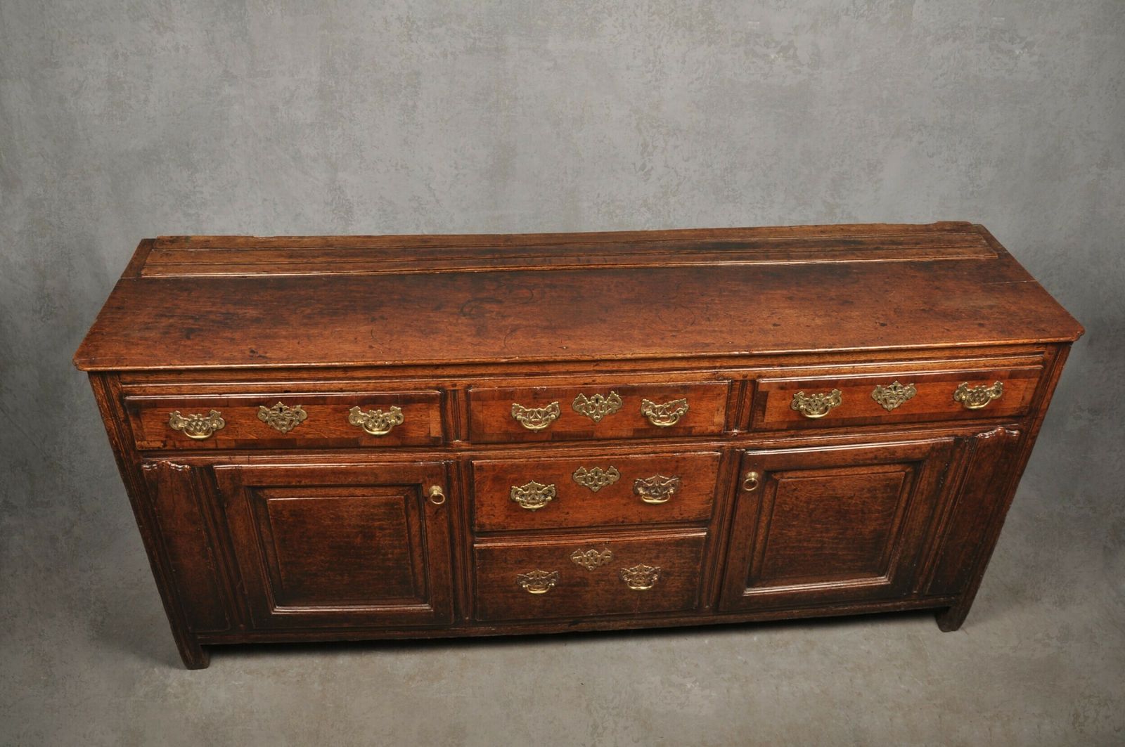 Early 18th Century Oak Dresser photo furniture