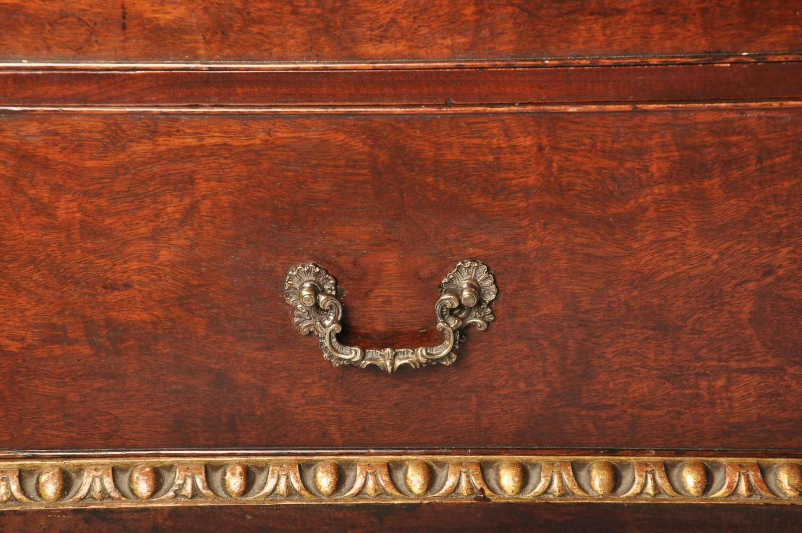 photo vintage Fine 18th Century Mahogany Secretaire Cabinet