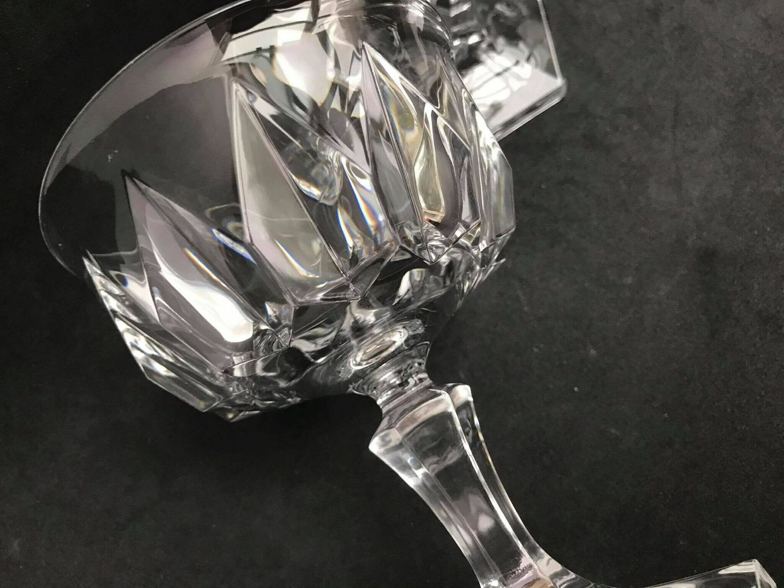 Champagne Glasses Set 2 Molded Glass Cups Cocktail Liquor Sherbet Dessert Wedding Toast Gift Couple photo Home Decor