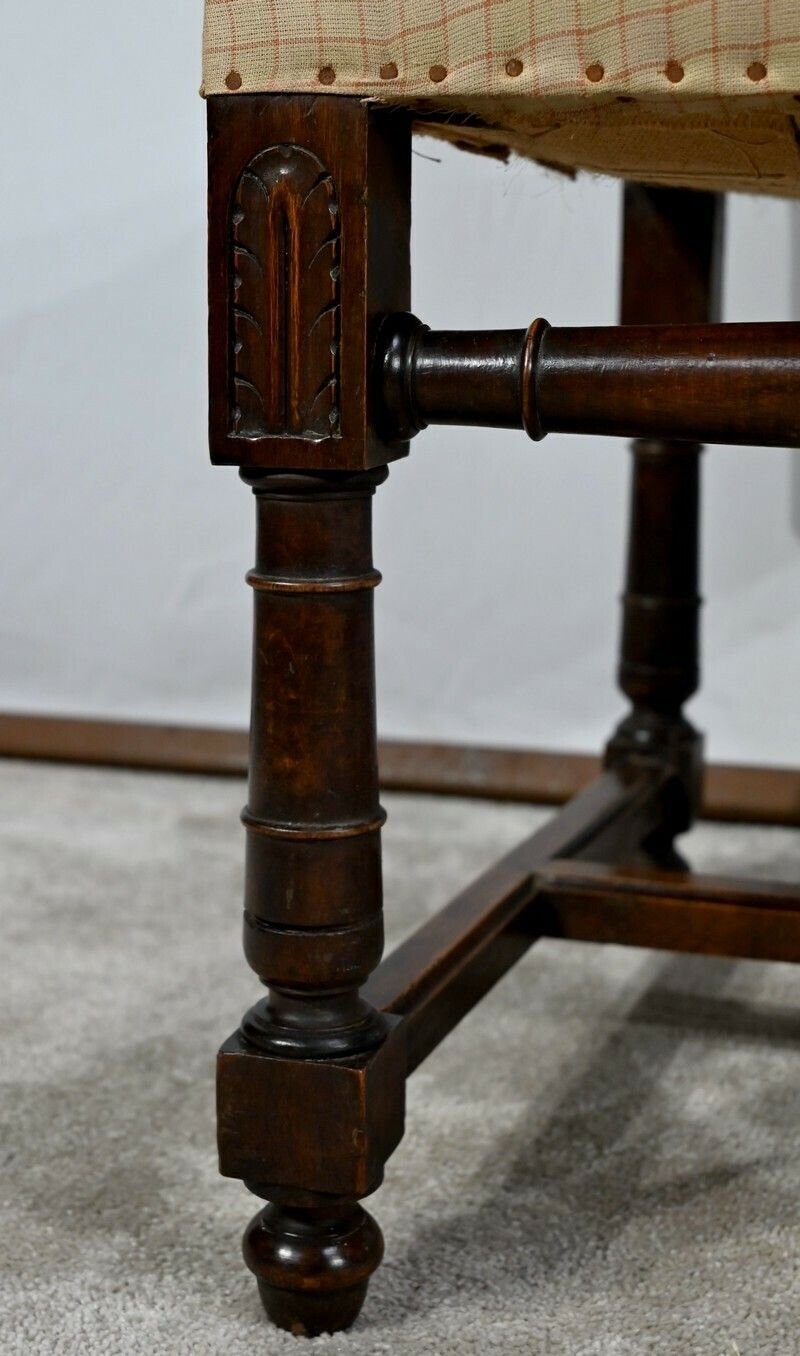photo vintage Walnut Armchair, Known As Bout De Table, Renaissance Style   Late 19th Century