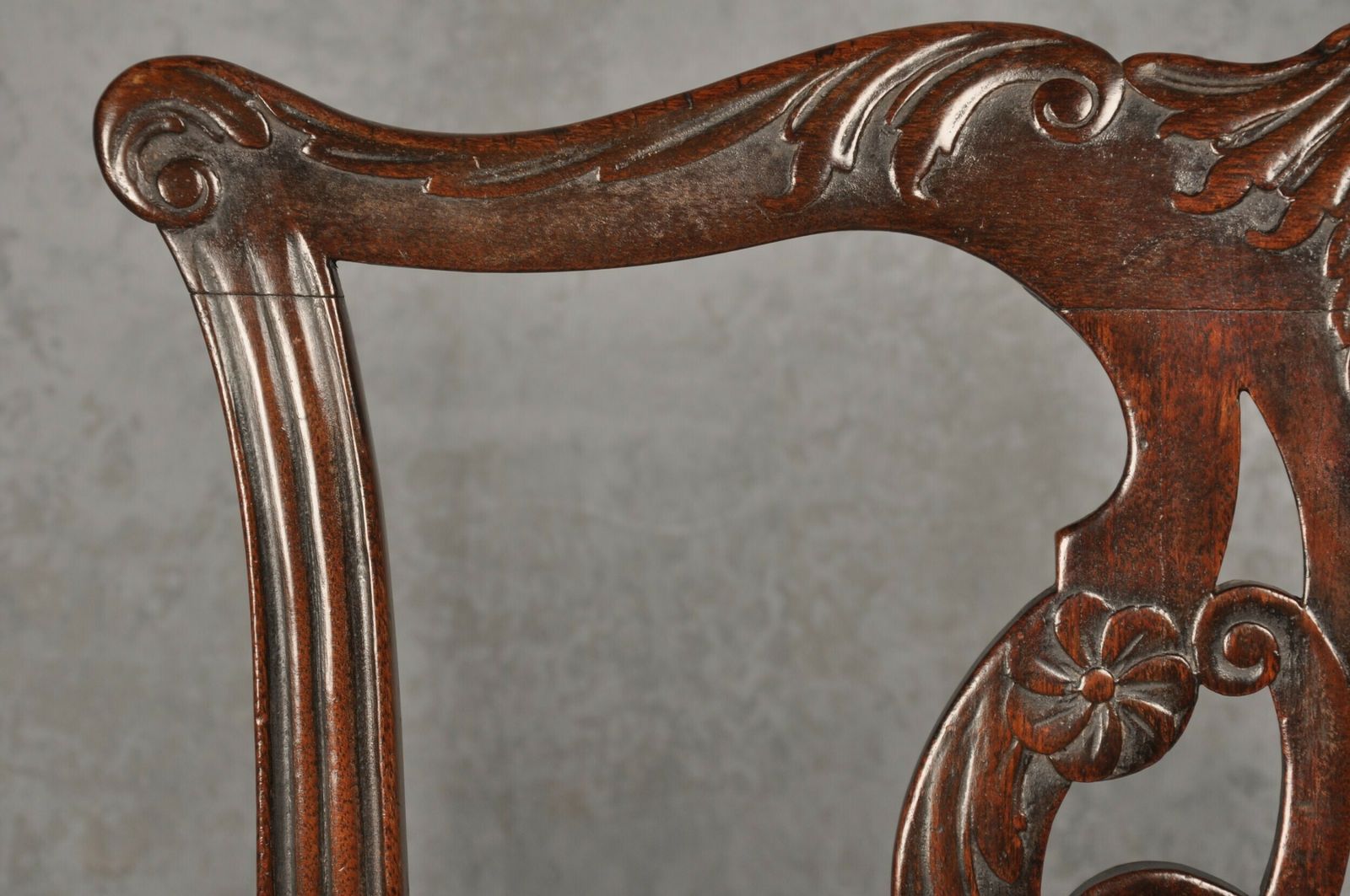 18th Century Mahogany Chippendale Armchair photo 1200.0