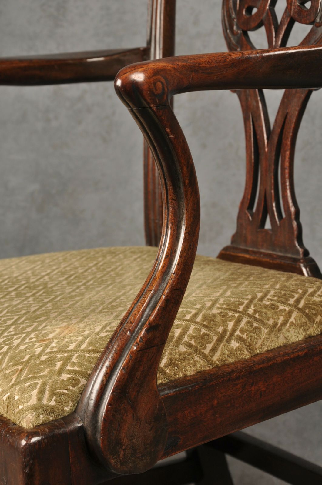 18th Century Mahogany Chippendale Armchair photo vintage