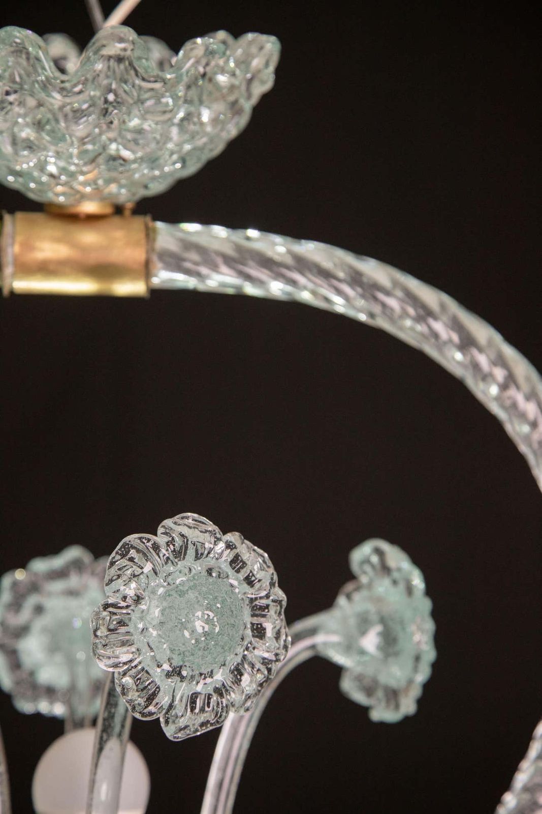 photo furniture Extraordinary Rare Blue Barovier E Toso Light With Flowers, 1940s