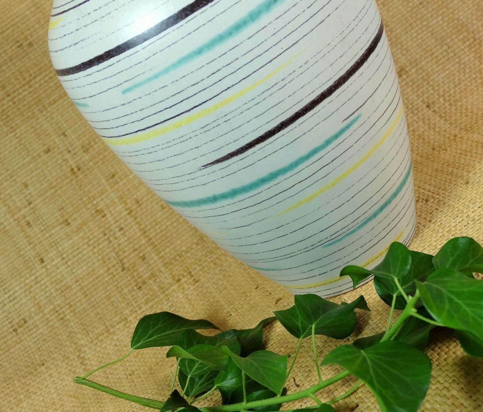 Early 1960s West Germany Mid Century Vase Bay Keramik Model 576 30 photo Home Decor