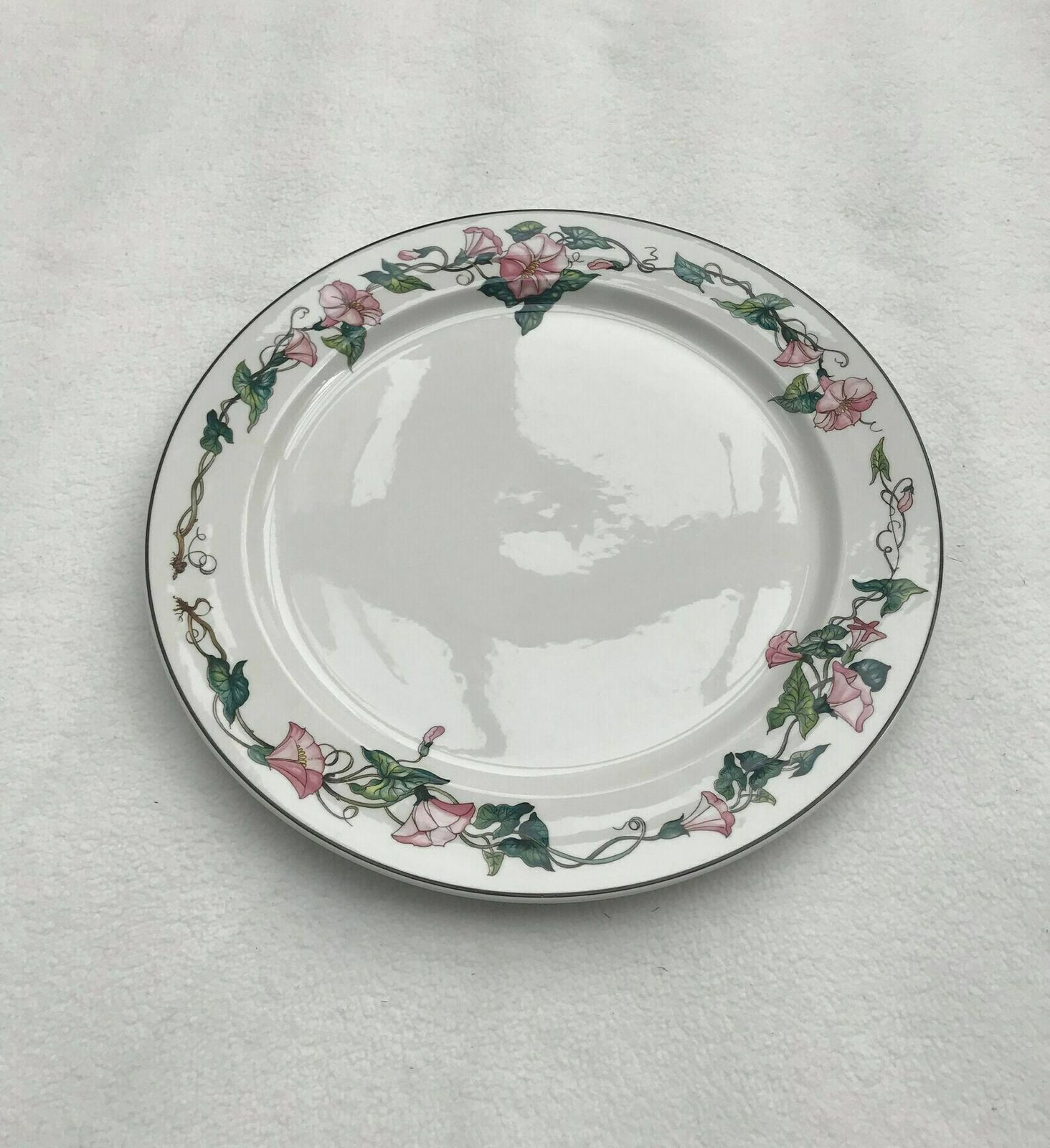Taartschaal Villeroy & Boch Palermo – Groot Bord / Onderbord – Roze Winde Motief Met Bruine Rand photo vintage